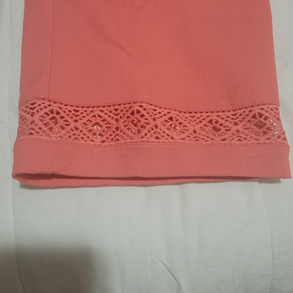 Ruby Rd. Coral Capris with Lace Detail Suze 16P - Picture 2 of 4
